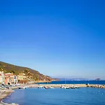 200m Dal Mare Apartament *